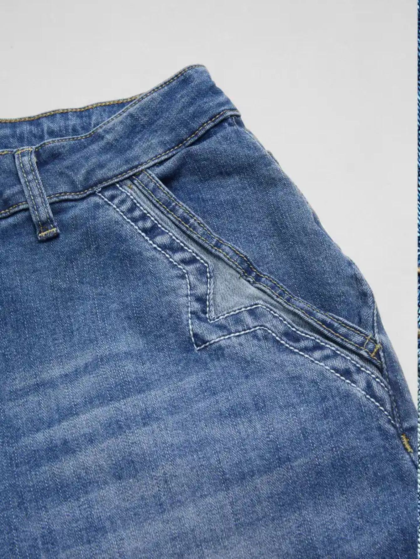 Angular-Pocket Wide-Leg Jeans
