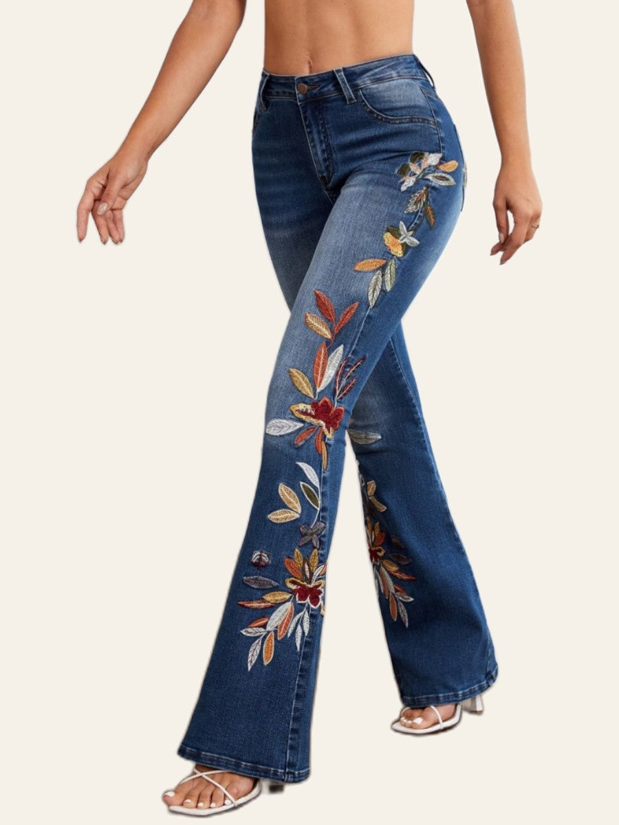 Botanical-Embroidered Flare Jeans
