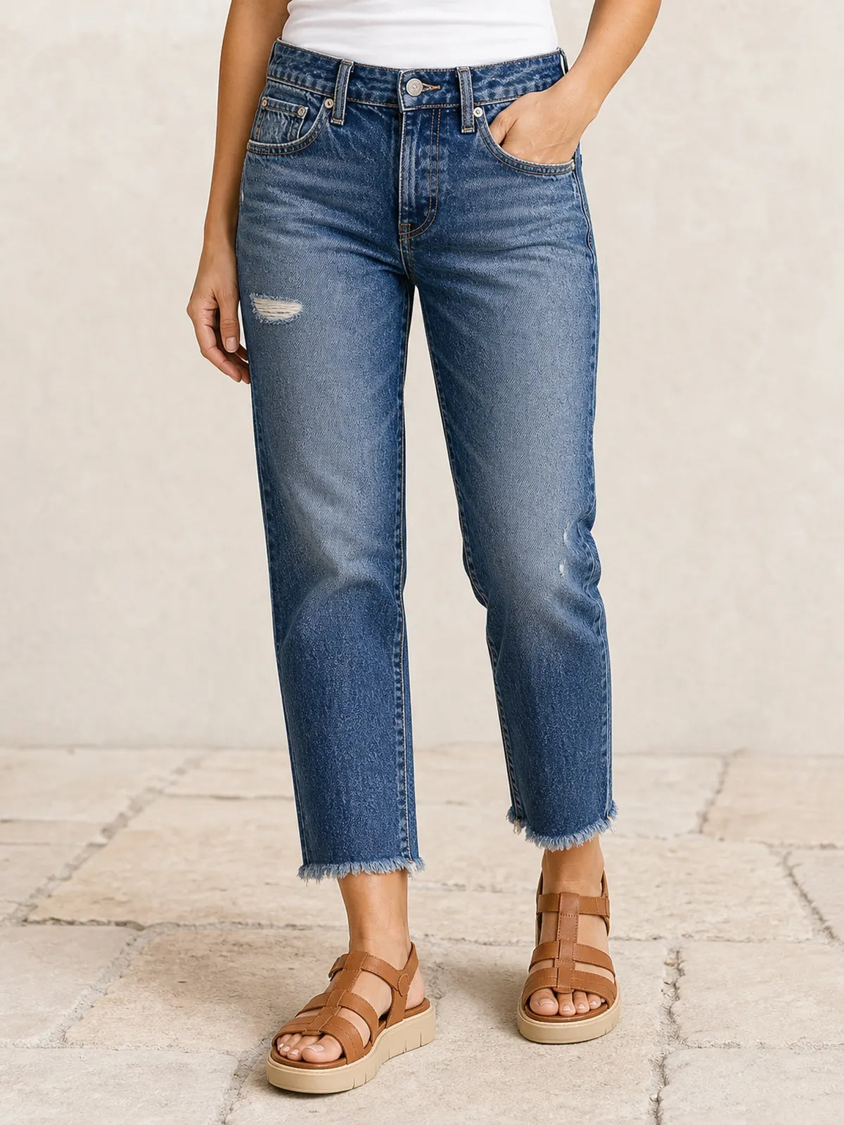 Mid-Rise Distressed Raw Hem Crop Straight Jeans